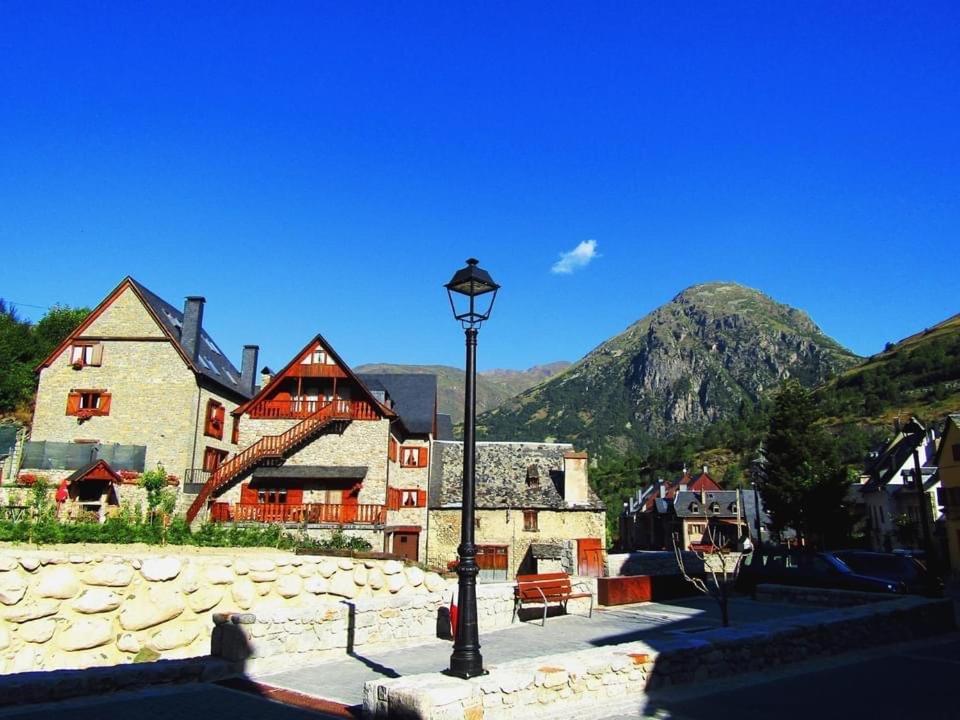 Tredós, Casa Adosada. Baqueira